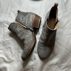 Lucky brand boots